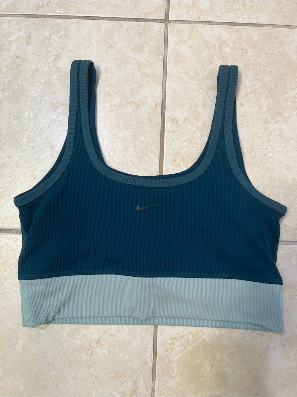 Nike Two-Tone Teal Ribbed Scoop Sports Bra Medium